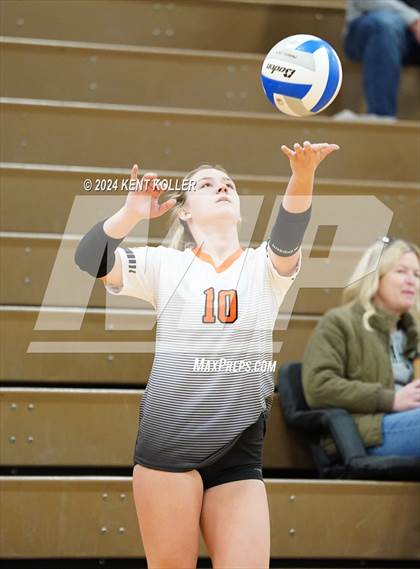 Thumbnail 2 in Regina vs. Armada (Almont Tournament) photogallery.