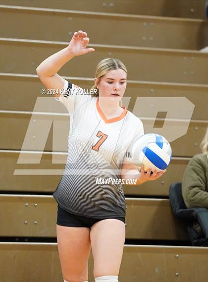 Thumbnail 3 in Regina vs. Armada (Almont Tournament) photogallery.