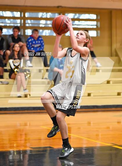 Thumbnail 2 in Round Top-Carmine vs North Zulch photogallery.