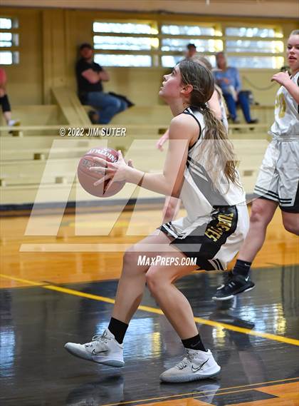 Thumbnail 2 in Round Top-Carmine vs North Zulch photogallery.