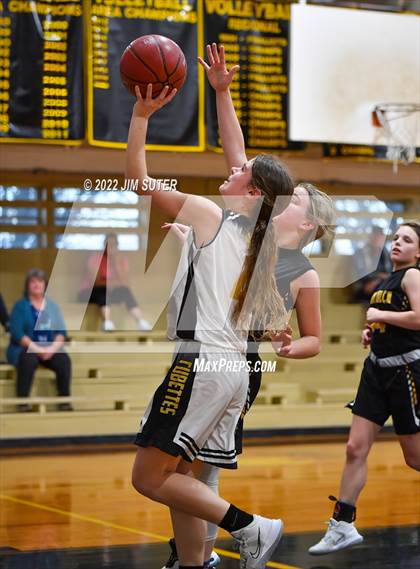Thumbnail 3 in Round Top-Carmine vs North Zulch photogallery.