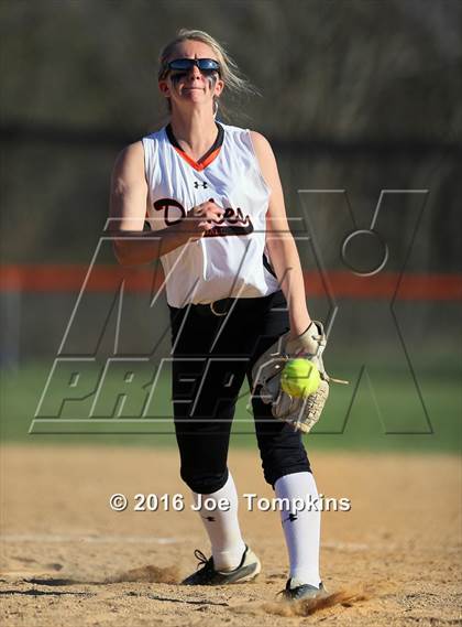 Thumbnail 3 in Rondout Valley @ Marlboro Central photogallery.