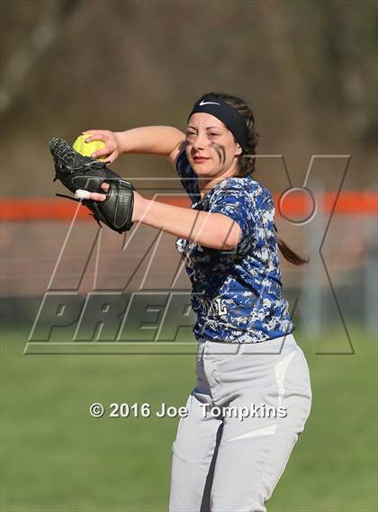 Thumbnail 2 in Rondout Valley @ Marlboro Central photogallery.