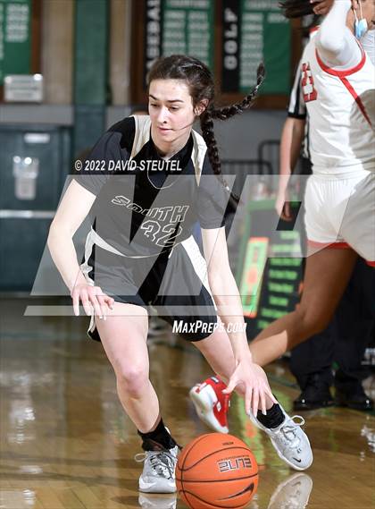 Thumbnail 1 in South Medford vs. Lincoln (St. Mary's Stockton MLK Showcase) photogallery.