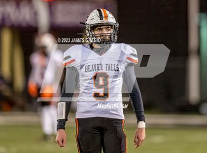 Thumbnail 1 in Washington vs. Beaver Falls (PIAA 2A Round 1) photogallery.
