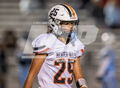 Thumbnail 1 in Washington vs. Beaver Falls (PIAA 2A Round 1) photogallery.