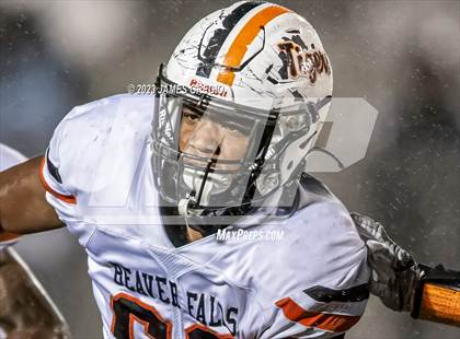 Thumbnail 2 in Washington vs. Beaver Falls (PIAA 2A Round 1) photogallery.