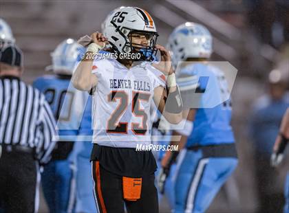 Thumbnail 3 in Washington vs. Beaver Falls (PIAA 2A Round 1) photogallery.
