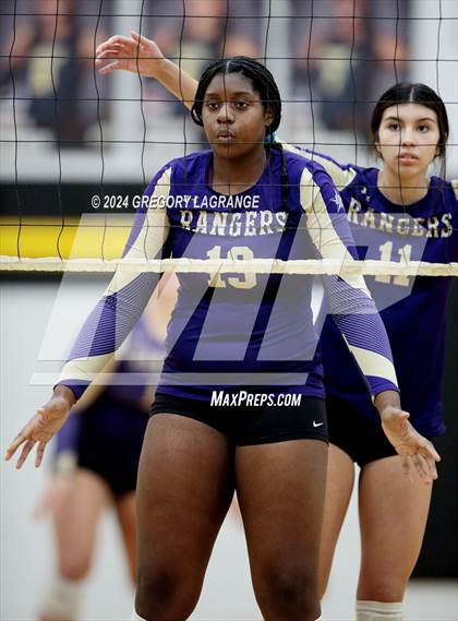 Thumbnail 1 in Chisholm Trail vs Fossil Ridge photogallery.