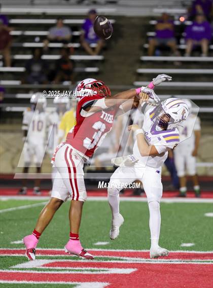 Thumbnail 3 in Godley @ Glen Rose photogallery.