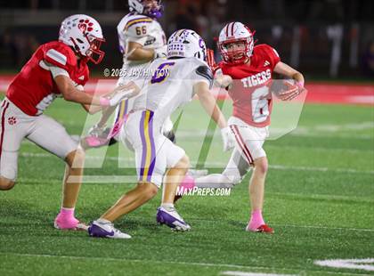 Thumbnail 3 in Godley @ Glen Rose photogallery.