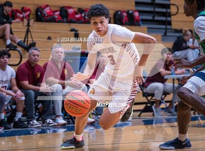 Thumbnail 2 in Maryknoll vs Altamonte Christian (Moanalua Invitational) photogallery.