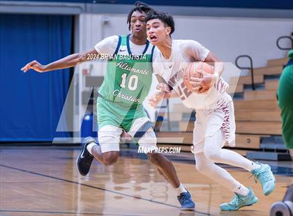 Thumbnail 1 in Maryknoll vs Altamonte Christian (Moanalua Invitational) photogallery.