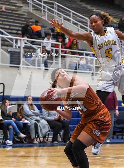 Thumbnail 3 in Madison vs East Central (NISD Basketball Tournament) photogallery.
