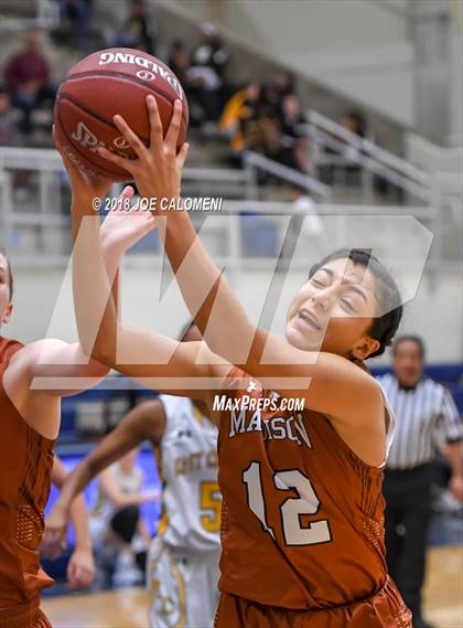 Thumbnail 1 in Madison vs East Central (NISD Basketball Tournament) photogallery.