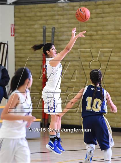 Thumbnail 1 in Immanuel vs. Central Catholic (Branson Hoops vs Cancer) photogallery.