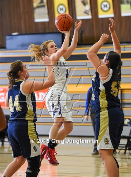 Thumbnail 2 in Immanuel vs. Central Catholic (Branson Hoops vs Cancer) photogallery.