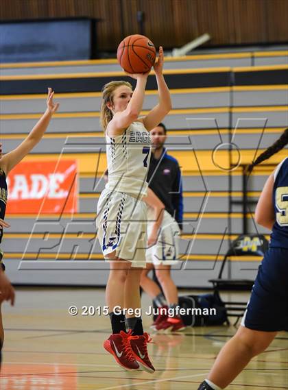 Thumbnail 3 in Immanuel vs. Central Catholic (Branson Hoops vs Cancer) photogallery.