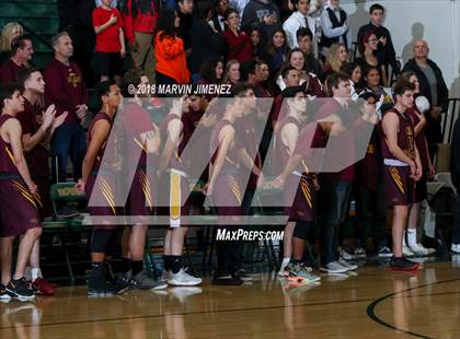 Thumbnail 1 in Royal vs Simi  photogallery.