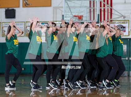 Thumbnail 2 in Royal vs Simi  photogallery.
