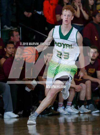 Thumbnail 2 in Royal vs Simi  photogallery.