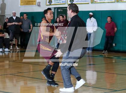 Thumbnail 3 in Royal vs Simi  photogallery.