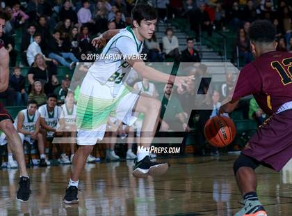 Thumbnail 3 in Royal vs Simi  photogallery.