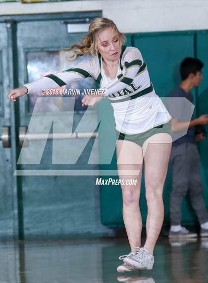 Thumbnail 2 in Royal vs Simi  photogallery.