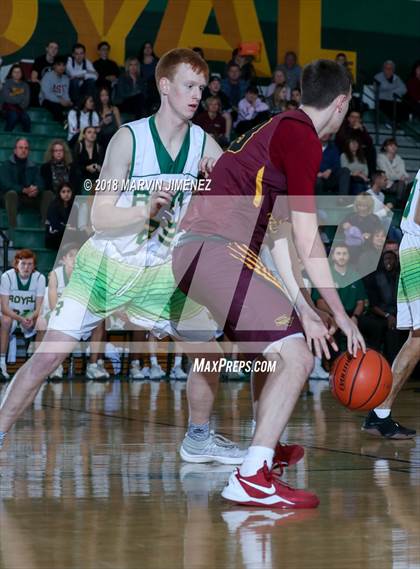 Thumbnail 2 in Royal vs Simi  photogallery.