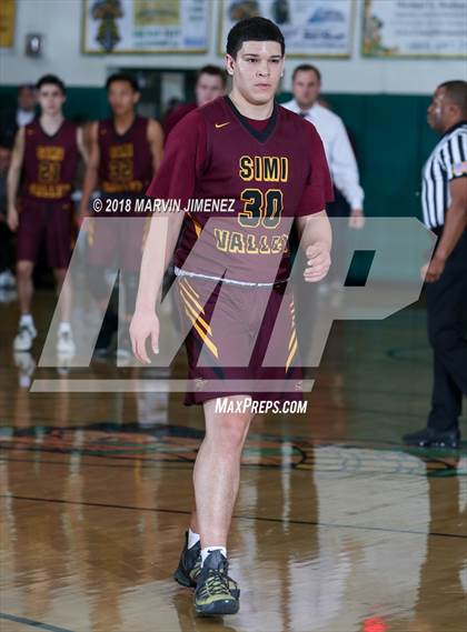 Thumbnail 2 in Royal vs Simi  photogallery.