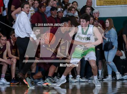 Thumbnail 1 in Royal vs Simi  photogallery.