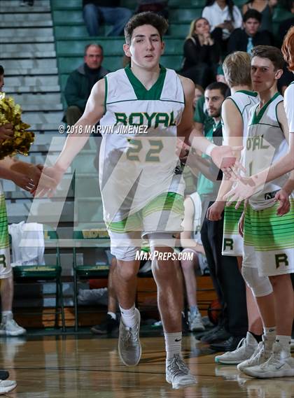 Thumbnail 3 in Royal vs Simi  photogallery.