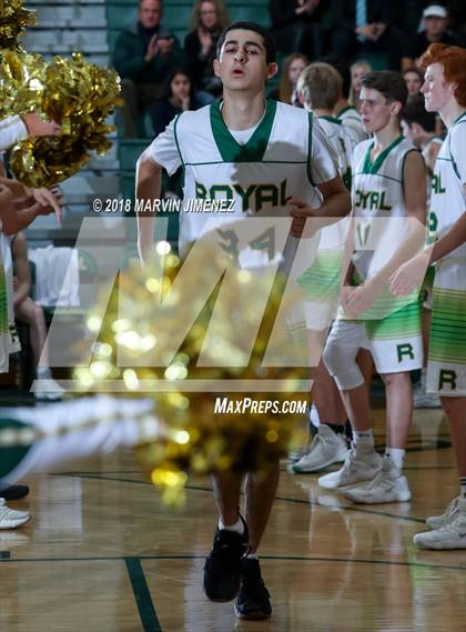 Thumbnail 2 in Royal vs Simi  photogallery.