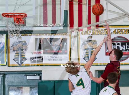 Thumbnail 2 in Royal vs Simi  photogallery.