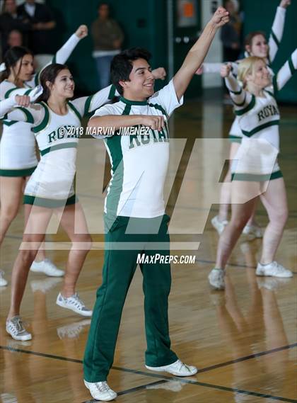 Thumbnail 1 in Royal vs Simi  photogallery.