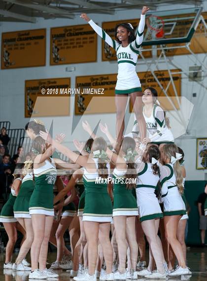 Thumbnail 2 in Royal vs Simi  photogallery.