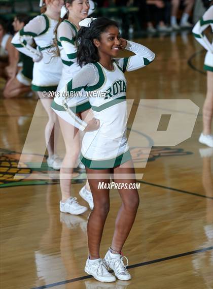 Thumbnail 3 in Royal vs Simi  photogallery.