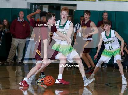 Thumbnail 1 in Royal vs Simi  photogallery.