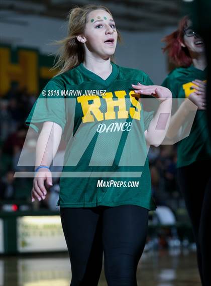 Thumbnail 1 in Royal vs Simi  photogallery.