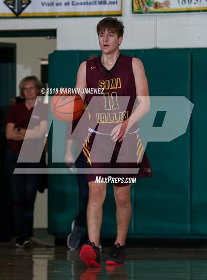 Thumbnail 1 in Royal vs Simi  photogallery.
