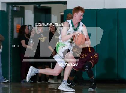 Thumbnail 3 in Royal vs Simi  photogallery.
