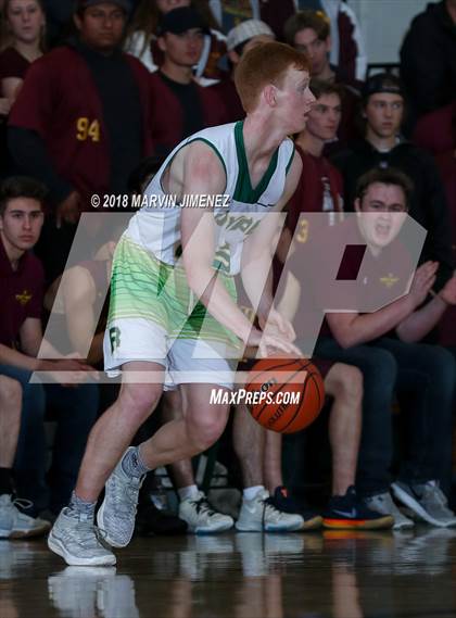 Thumbnail 1 in Royal vs Simi  photogallery.