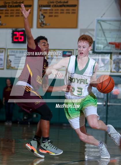 Thumbnail 2 in Royal vs Simi  photogallery.