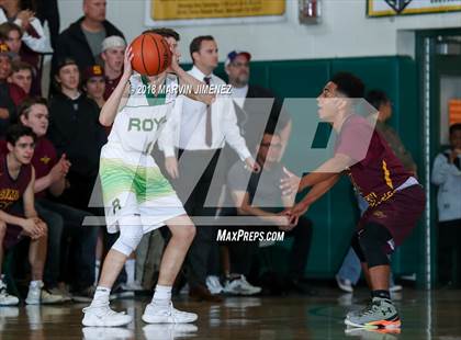 Thumbnail 1 in Royal vs Simi  photogallery.
