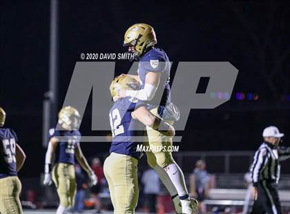 Thumbnail 1 in Helias vs. MICDS (MSHSAA Class 4 Final) photogallery.