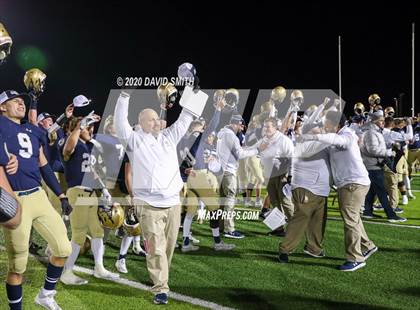 Thumbnail 1 in Helias vs. MICDS (MSHSAA Class 4 Final) photogallery.