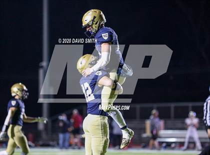Thumbnail 2 in Helias vs. MICDS (MSHSAA Class 4 Final) photogallery.