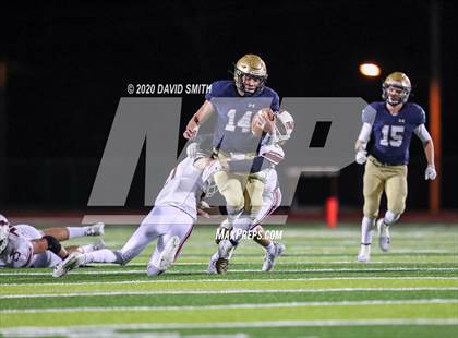 Thumbnail 3 in Helias vs. MICDS (MSHSAA Class 4 Final) photogallery.