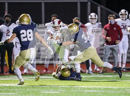 Thumbnail 3 in Helias vs. MICDS (MSHSAA Class 4 Final) photogallery.