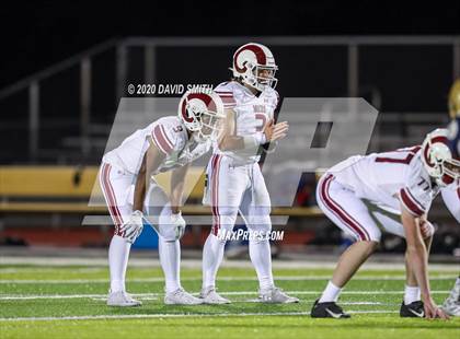 Thumbnail 2 in Helias vs. MICDS (MSHSAA Class 4 Final) photogallery.